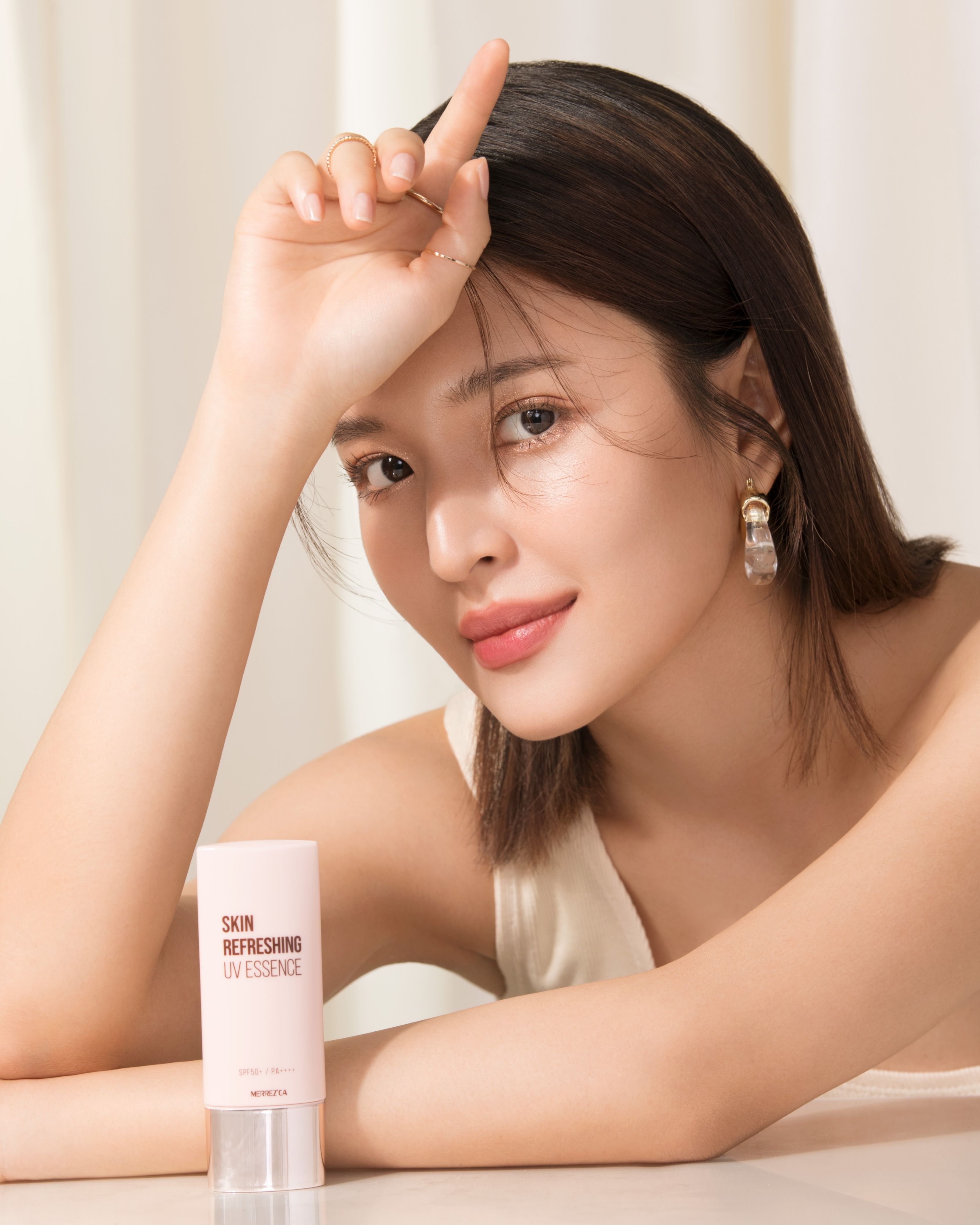 Merrezca Skin Refreshing UV Essence